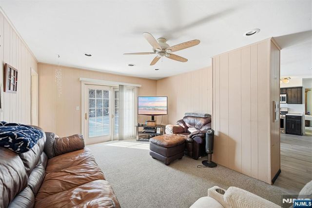 23 John Street, Emerson, NJ 07630