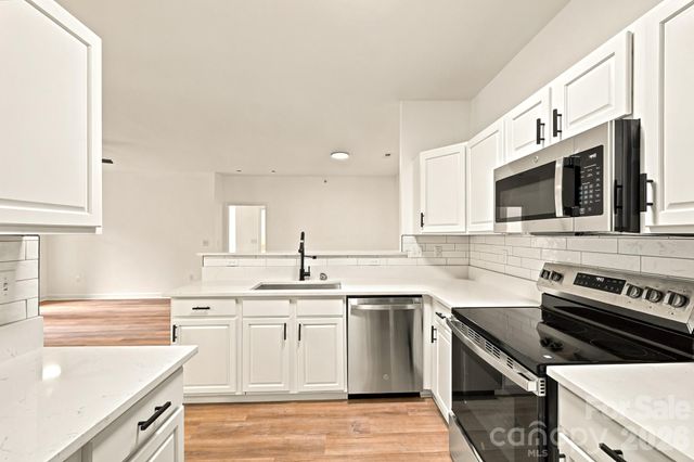 16409 Golden River Lane, Charlotte, NC 28277