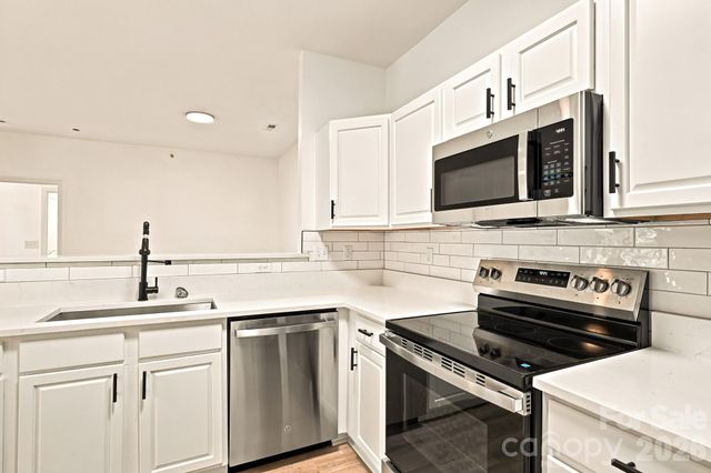 16409 Golden River Lane, Charlotte, NC 28277