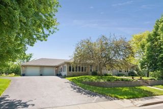 700 Spruce Drive, Hudson, WI 54016