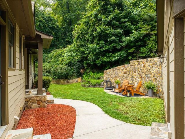 1117 Rambling Road, Fairmount, GA 30139