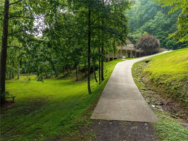 1117 Rambling Road, Fairmount, GA 30139