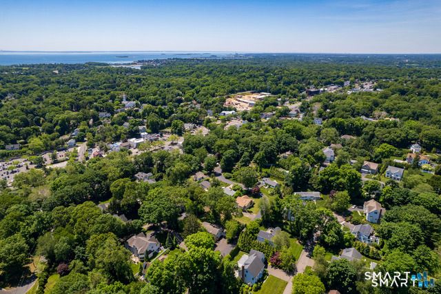 32 Morningside Drive North, Westport, CT 06880