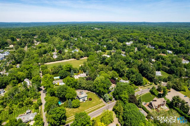 32 Morningside Drive North, Westport, CT 06880