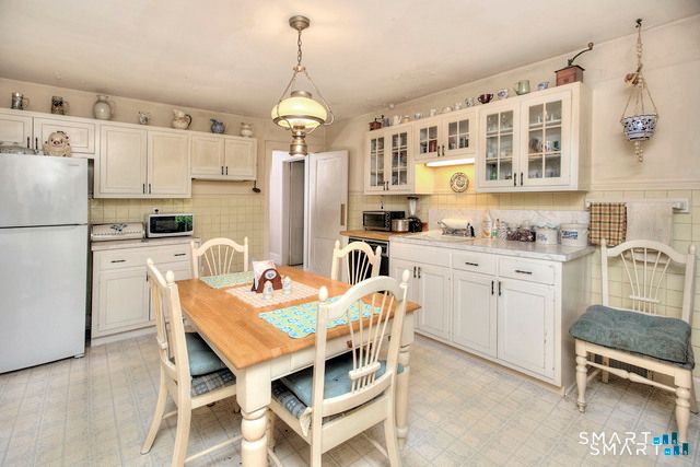 32 Morningside Drive North, Westport, CT 06880