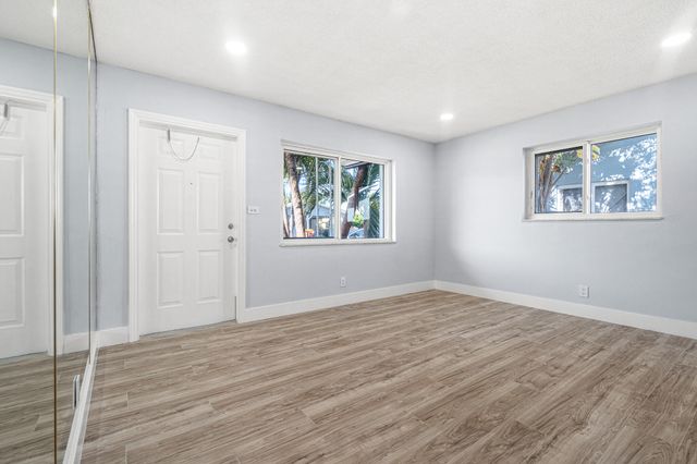 2923 NW 48th Street, Fort Lauderdale, FL 33309