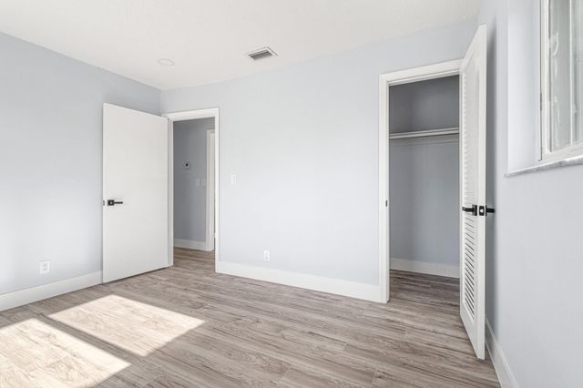 2923 NW 48th Street, Fort Lauderdale, FL 33309