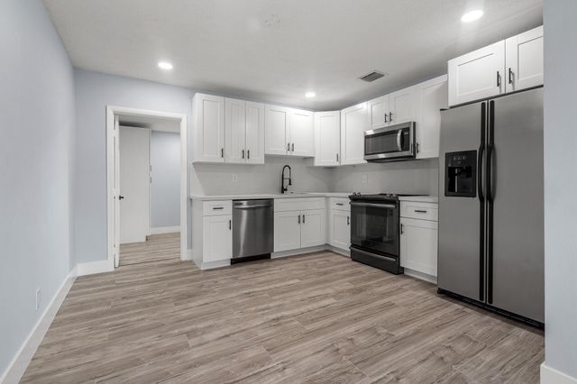 2923 NW 48th Street, Fort Lauderdale, FL 33309