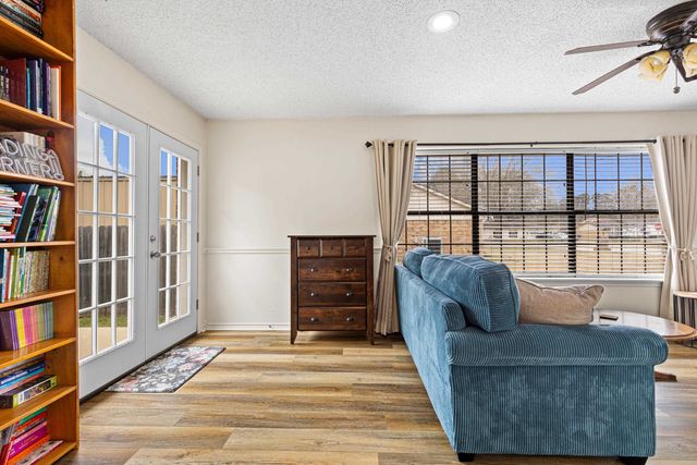 1502 Peach St., Kilgore, TX 75662