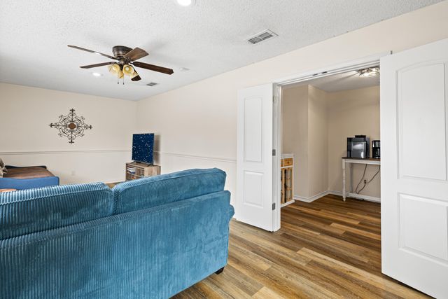 1502 Peach St., Kilgore, TX 75662