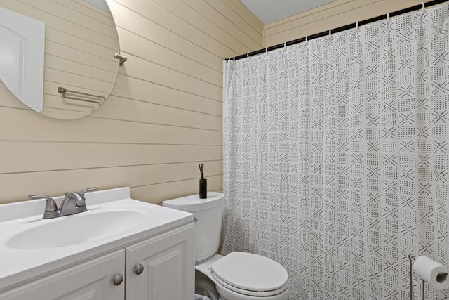 1502 Peach St., Kilgore, TX 75662