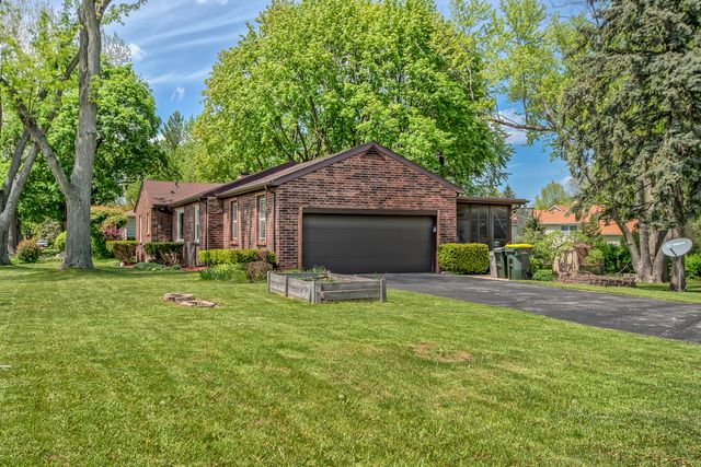 547 Reese Avenue, East Dundee, IL 60118