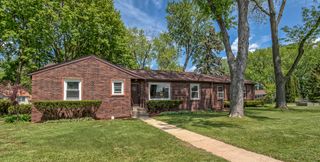 547 Reese Avenue, East Dundee, IL 60118