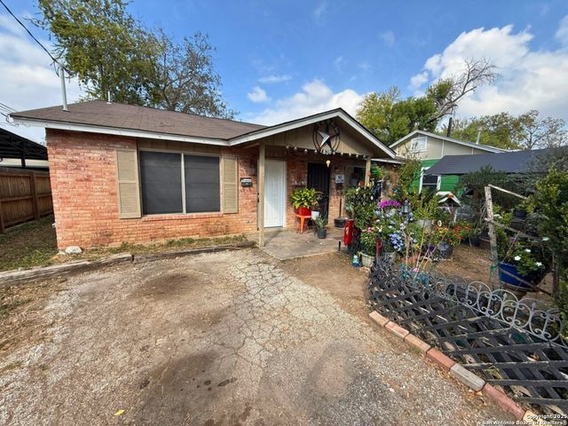 2107 W OLMOS DR, San Antonio, TX 78201