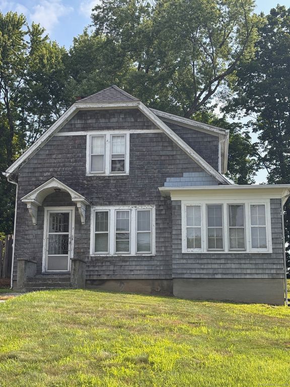 7 Benson Road, Bethel, CT 06801