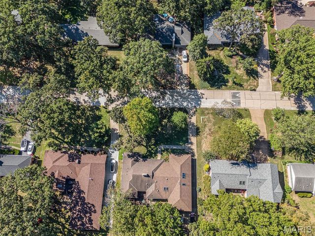 7369 Whitehaven Drive, St Louis, MO 63123