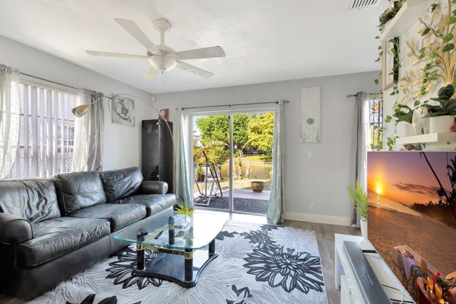 87 Pheasant Run Boulevard, West Palm Beach, FL 33415