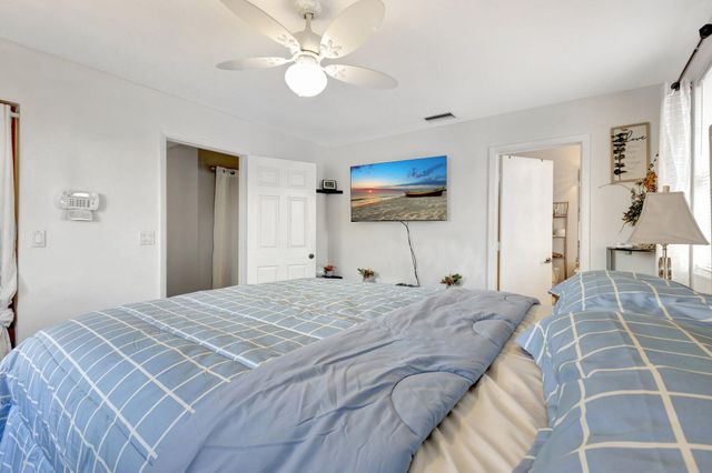 87 Pheasant Run Boulevard, West Palm Beach, FL 33415