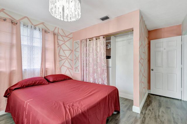 87 Pheasant Run Boulevard, West Palm Beach, FL 33415