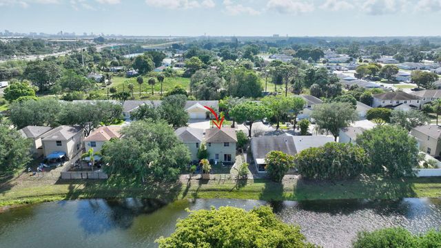 87 Pheasant Run Boulevard, West Palm Beach, FL 33415