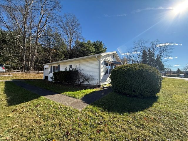 1320 East Main Street, Foster Town, PA 16701