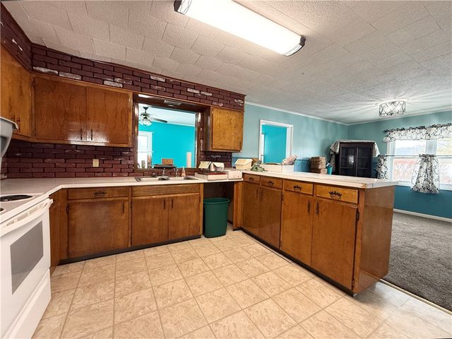 1320 East Main Street, Foster Town, PA 16701