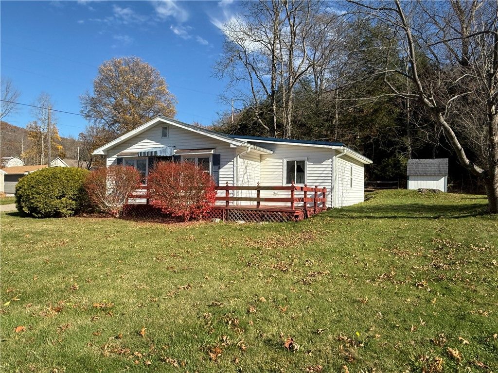 1320 East Main Street, Foster Town, PA 16701