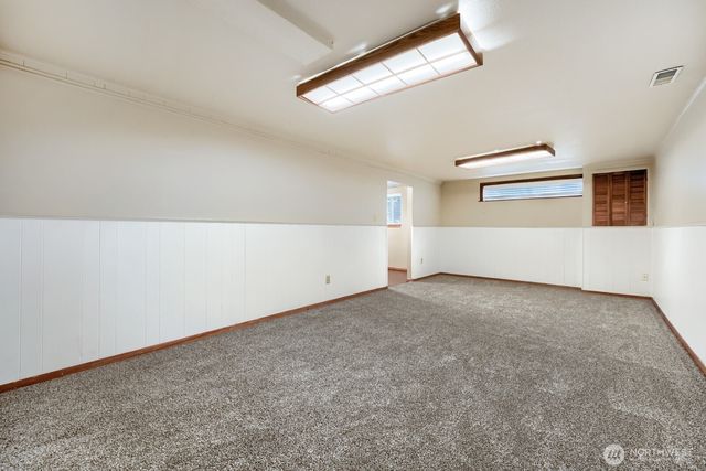 617 S 301st Street, Federal Way, WA 98003