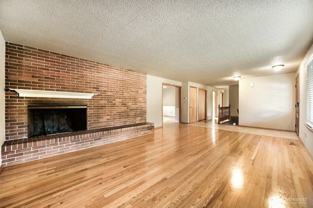 617 S 301st Street, Federal Way, WA 98003