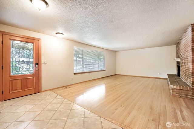 617 S 301st Street, Federal Way, WA 98003