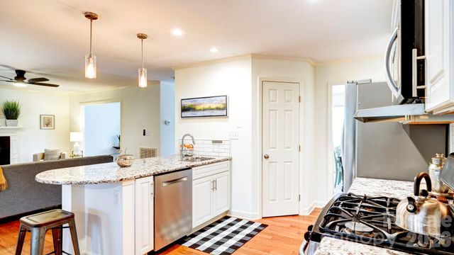 19700 Coachmans Trace, Cornelius, NC 28031