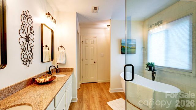 19700 Coachmans Trace, Cornelius, NC 28031