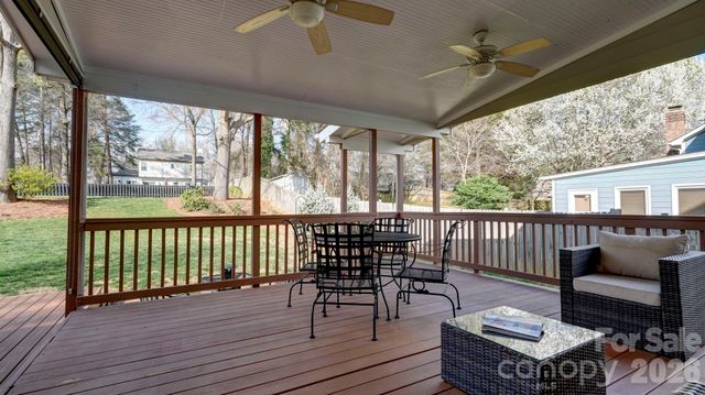 19700 Coachmans Trace, Cornelius, NC 28031