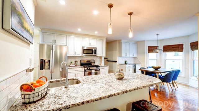 19700 Coachmans Trace, Cornelius, NC 28031