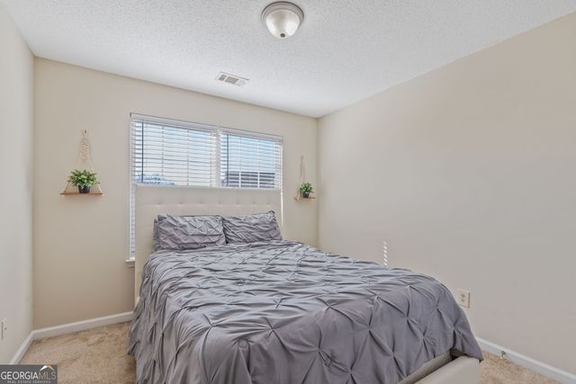 7766 Carnegie Drive, Fairburn, GA 30213