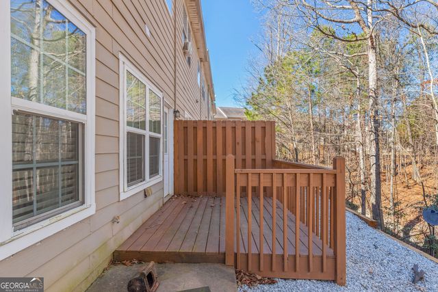 7766 Carnegie Drive, Fairburn, GA 30213