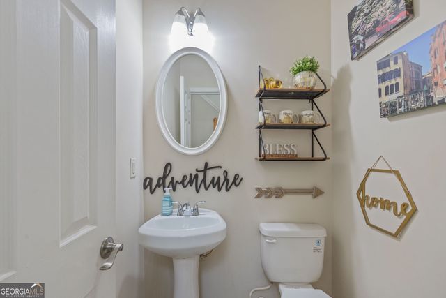 7766 Carnegie Drive, Fairburn, GA 30213
