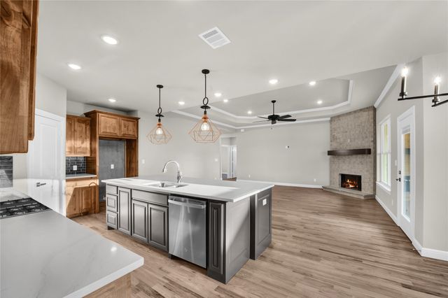 104 Smoky Oak Lane, Weatherford, TX 76087
