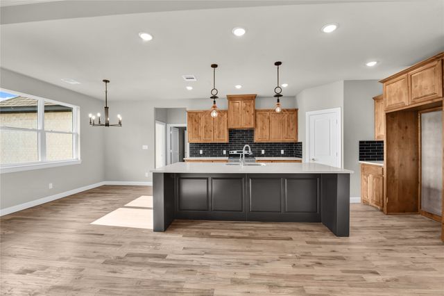 104 Smoky Oak Lane, Weatherford, TX 76087