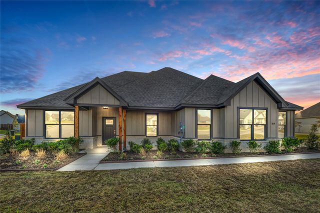 104 Smoky Oak Lane, Weatherford, TX 76087