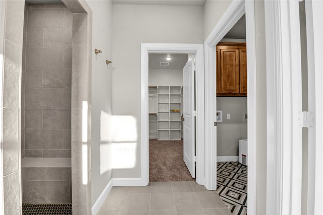 104 Smoky Oak Lane, Weatherford, TX 76087