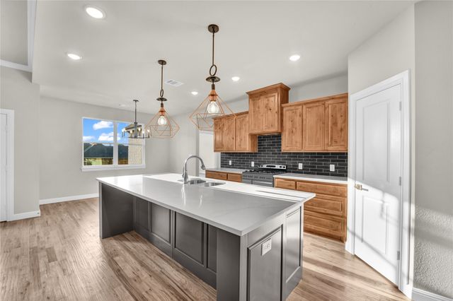 104 Smoky Oak Lane, Weatherford, TX 76087