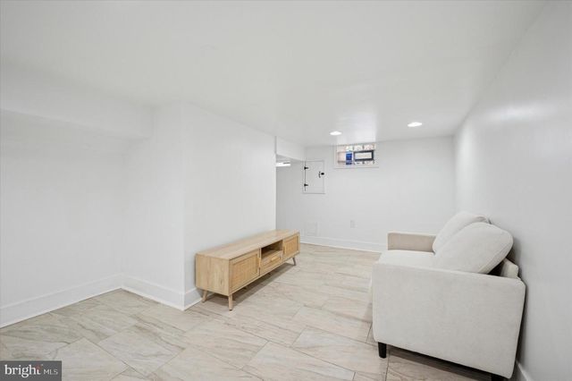 2124 PIERCE ST, Philadelphia, PA 19145