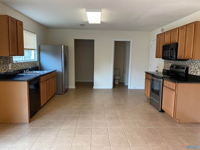 3071 Lakeland Drive, Madison, AL 35756