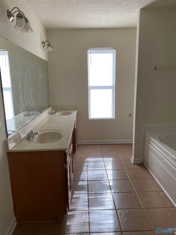 3071 Lakeland Drive, Madison, AL 35756