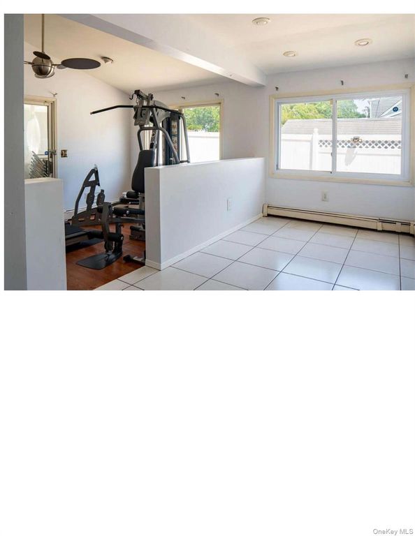 27 W Lakeland Street, Bay Shore, NY 11706 — photo 4