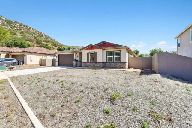 3147 Smith Place, Escondido, CA 92027