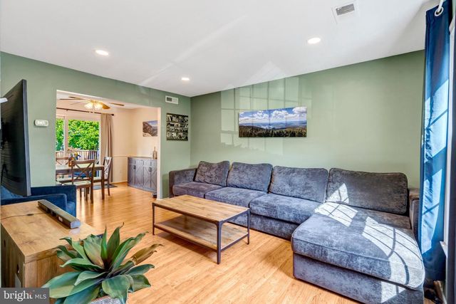 5459 LIGHTHOUSE LN, Burke, VA 22015