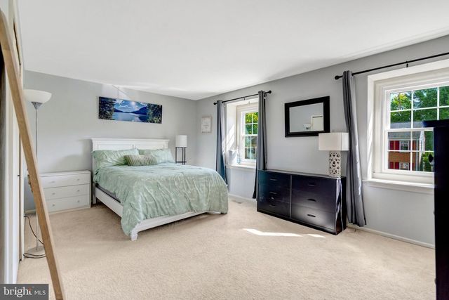 5459 LIGHTHOUSE LN, Burke, VA 22015