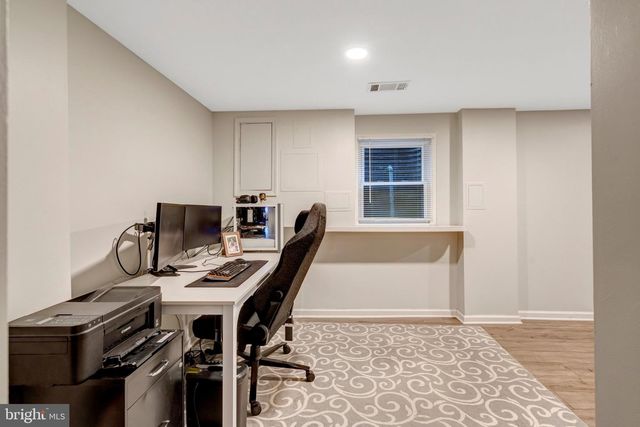 5459 LIGHTHOUSE LN, Burke, VA 22015